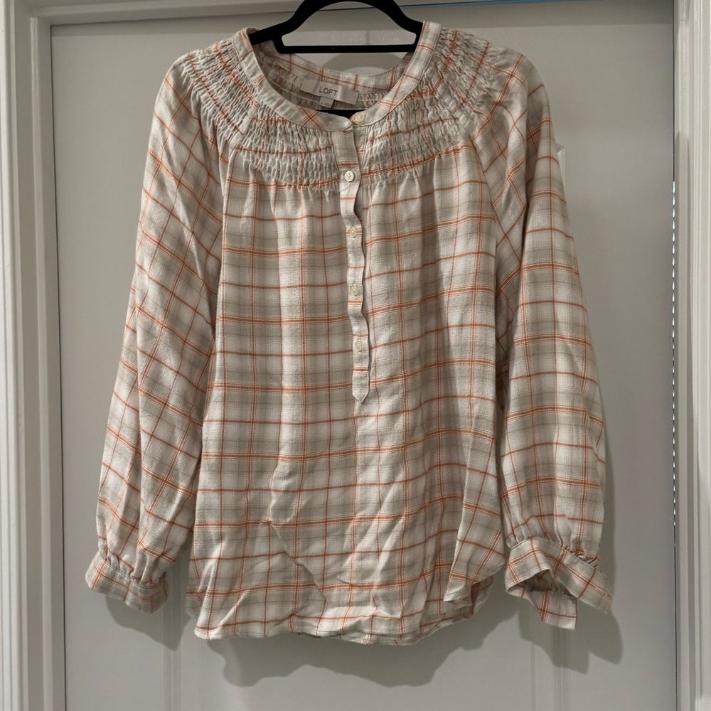 Loft. Super soft lightweight flannel